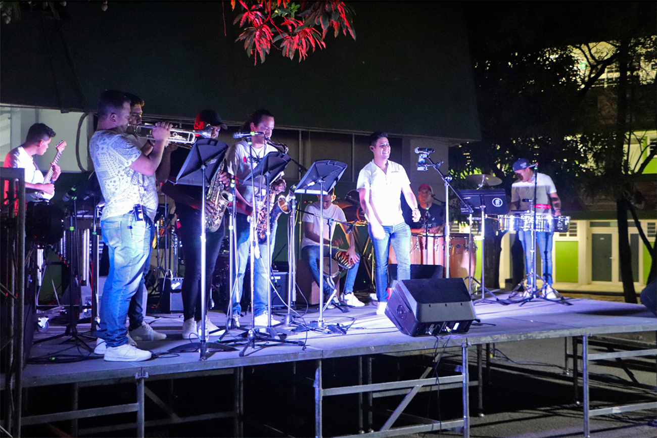 Jazz y música popular resuenan en la UNICACH con el Festival “Tzikinkan”