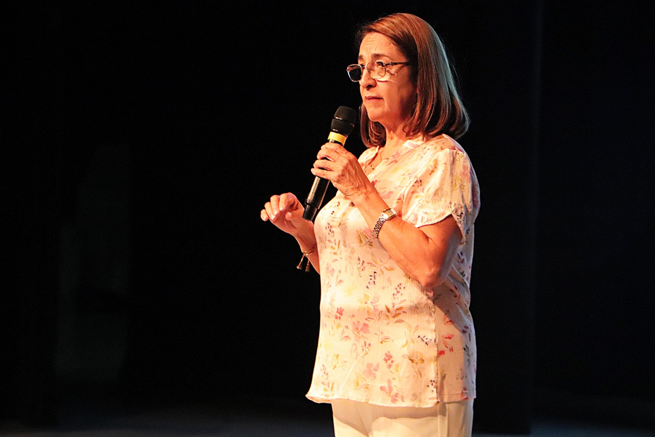 La conferencis “De la curiosidad a la pasión. Mi camino en la Psicología”, impartida por la docente Patricia Ileana Elizondo Puente.