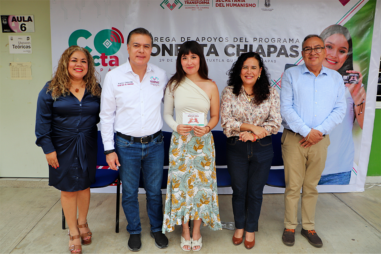 Entregan chips de Conecta Chiapas a estudiantes, fortalecen acceso a educación digital.