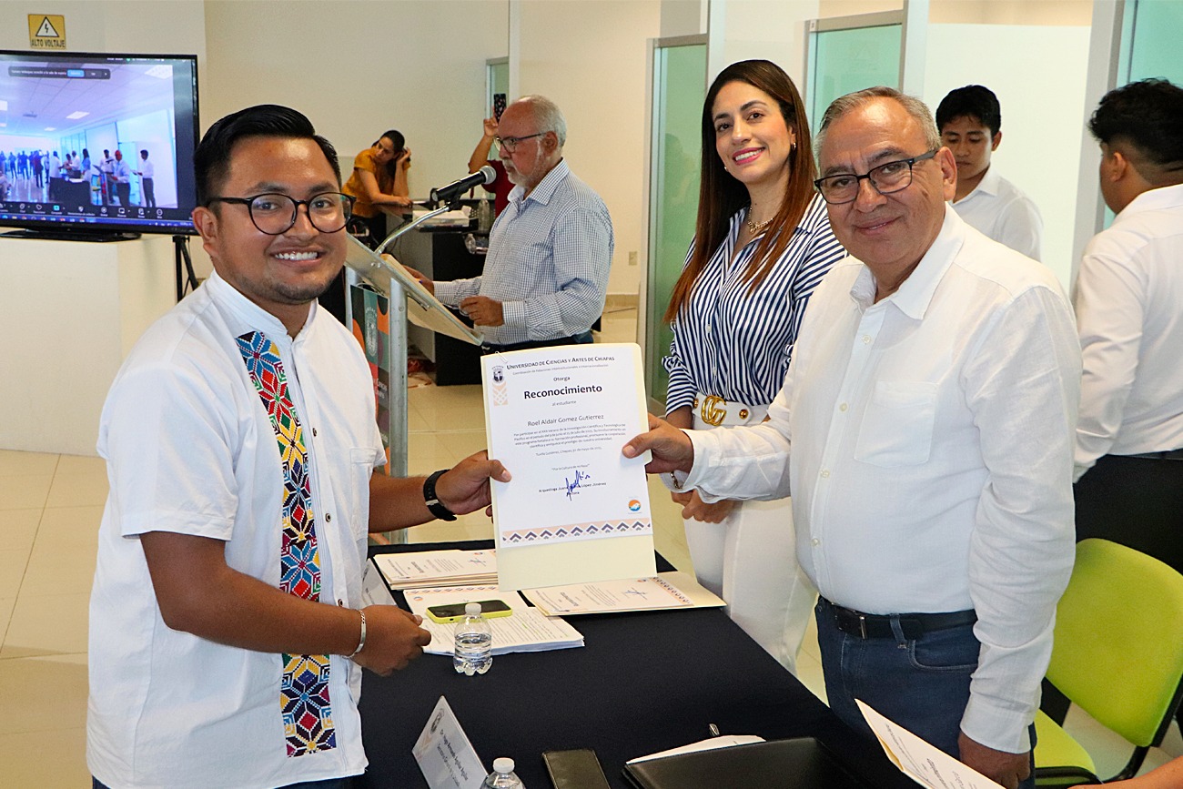 UNICACH participa activamente en el Verano Delfín