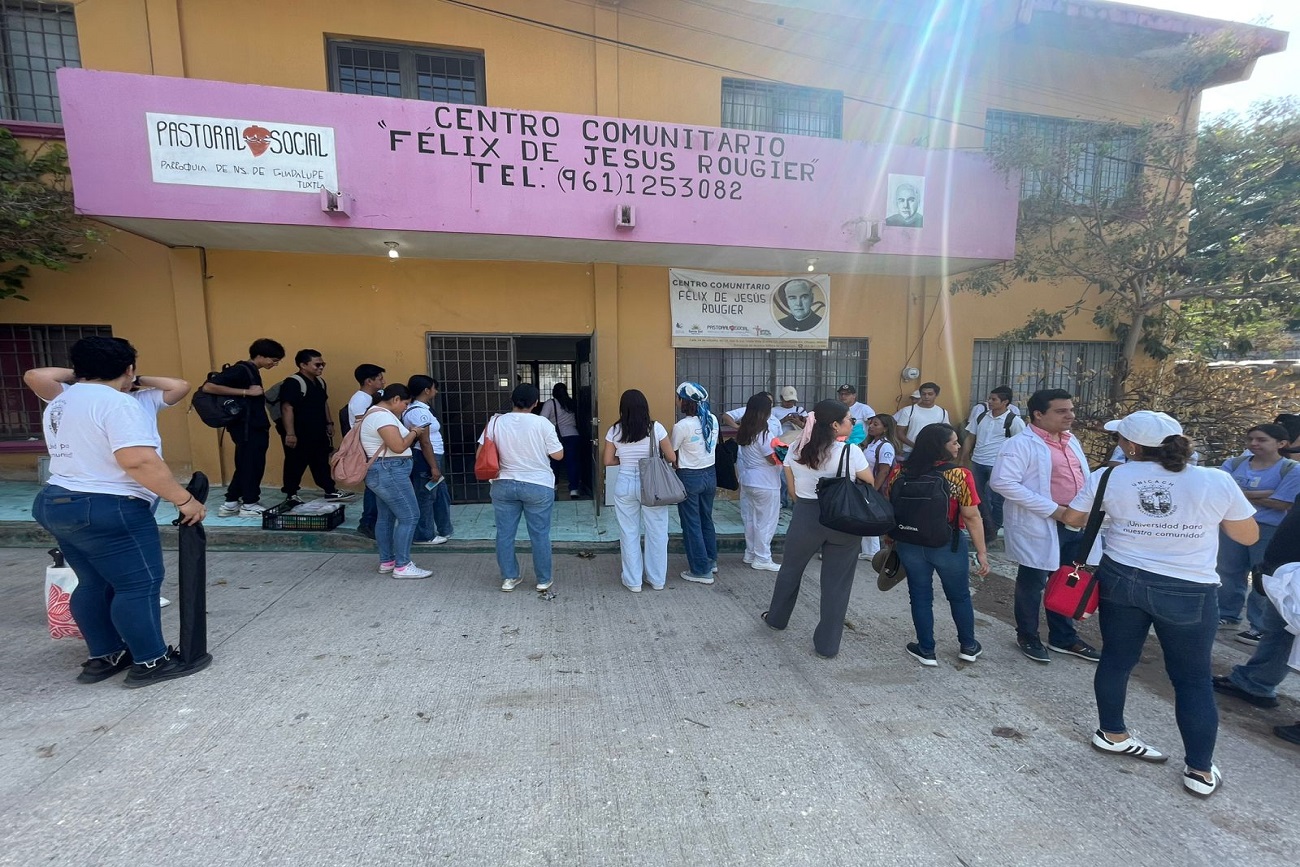 Los vecinos expresaron su interés por integrarse al programa para aprender a leer y escribir, con el acompañamiento de los voluntarios Alfa de la UNICACH.