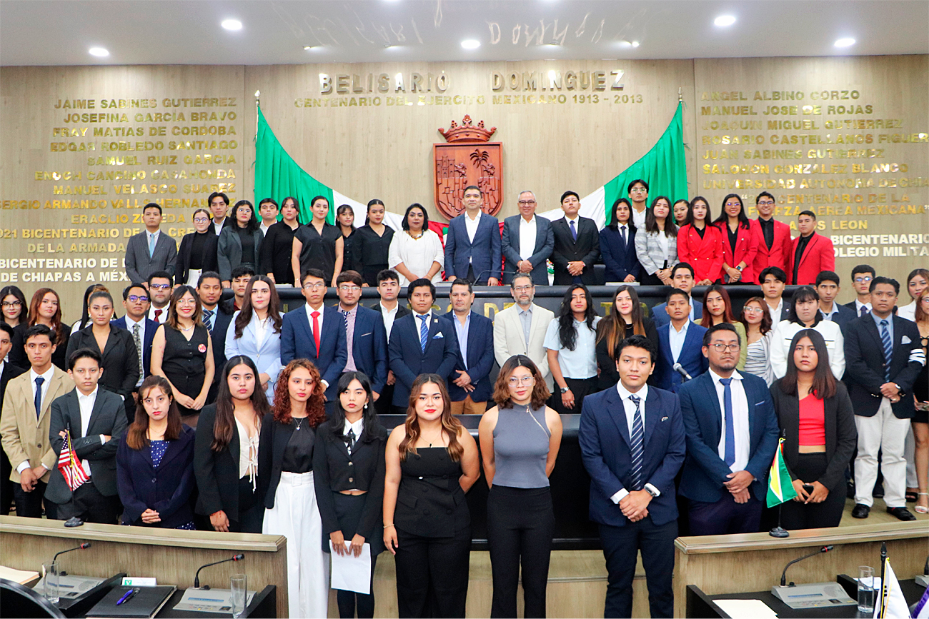 Congreso de Chiapas se convierte en escenario de la ONU, gracias a estudiantes de la UNICACH