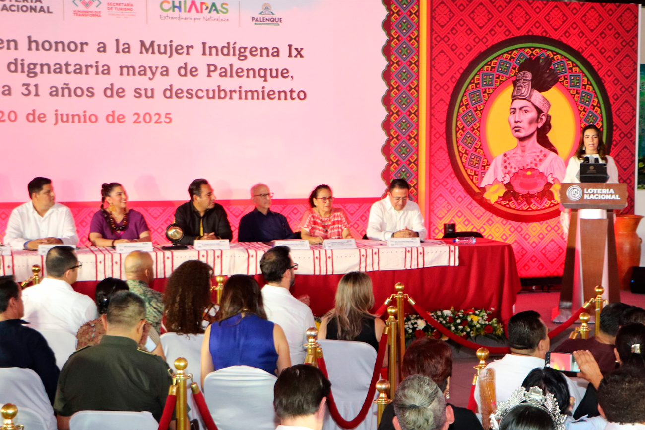 La directora de la Lotería Nacional, Olivia Salomón, destacó el hallazgo de la Reina Roja en Palenque, Ix Tz’akbu Ajaw, como uno de los descubrimientos más conmovedores de la arqueología mexicana.