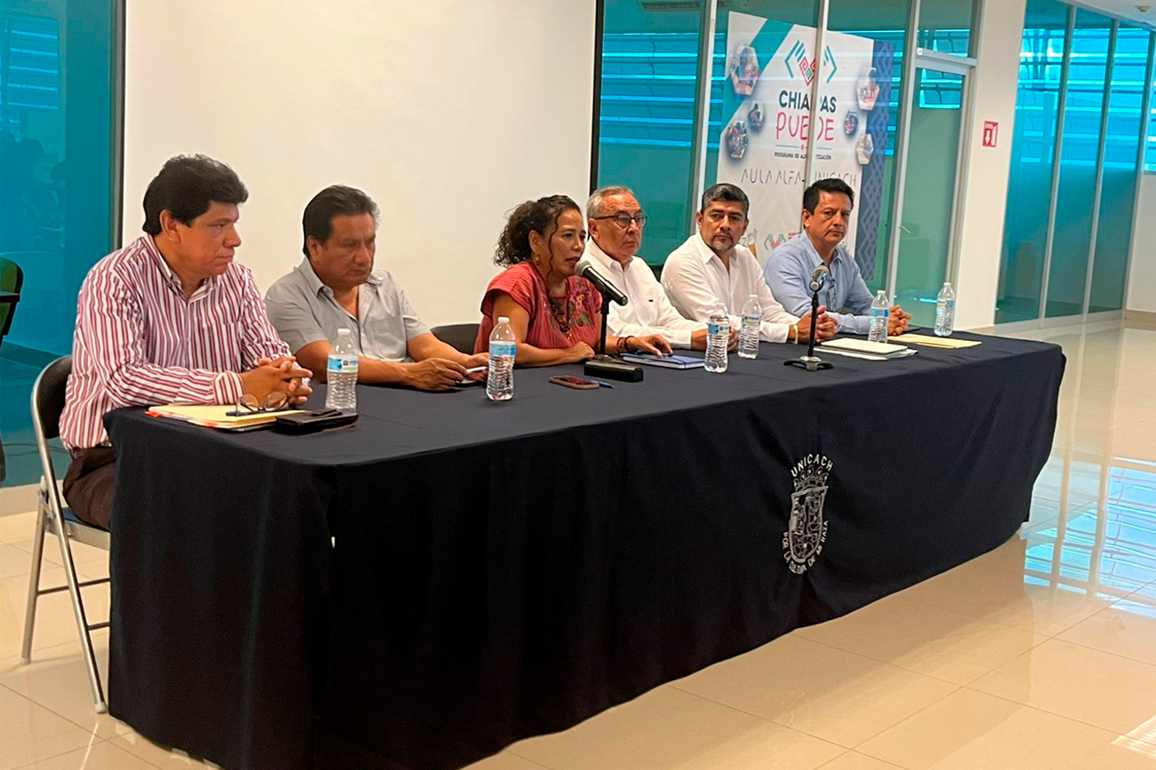 Con agenda estratégica, UNICACH inicia el ciclo escolar agosto-diciembre 2025
