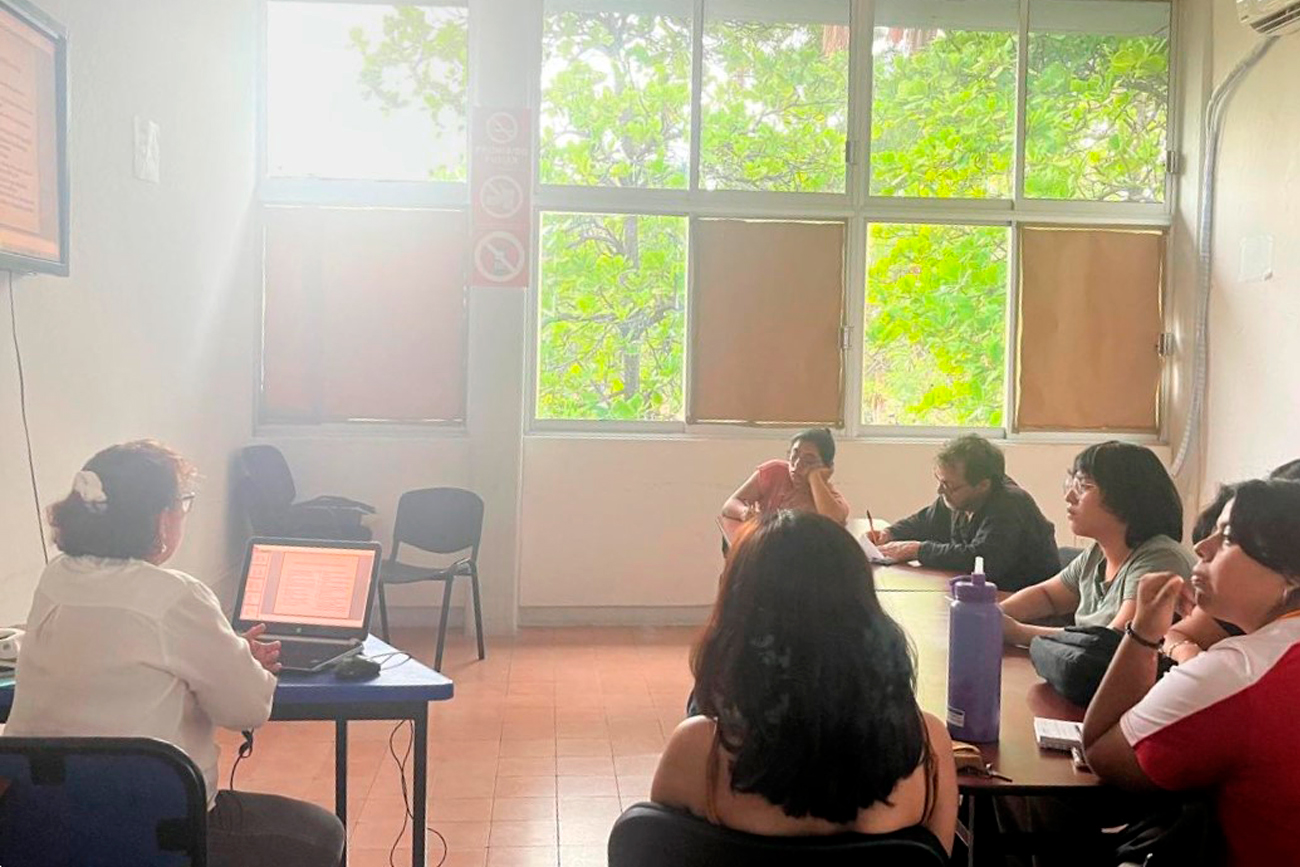 Docente de la UNICACH investiga poéticas emergentes.