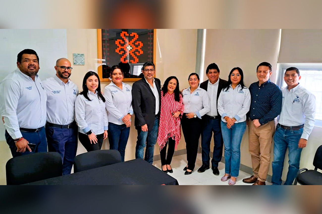 La UNICACH, otorgó un incremento del 4 % directo al salario y del 1 % en prestaciones ligadas al mismo para el personal académico de base, como parte del compromiso institucional con el bienestar laboral y la estabilidad universitaria.