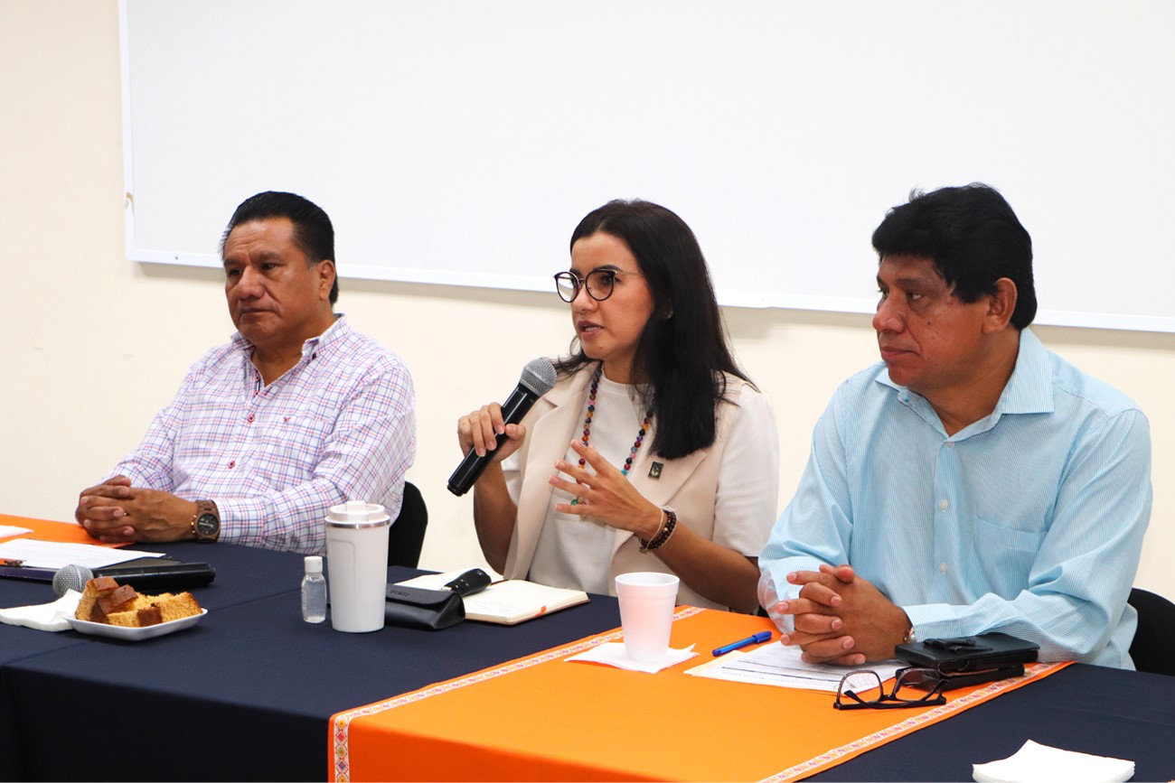 Directora de Aseguramiento de la Calidad, Mónica Janeth Estrada González.