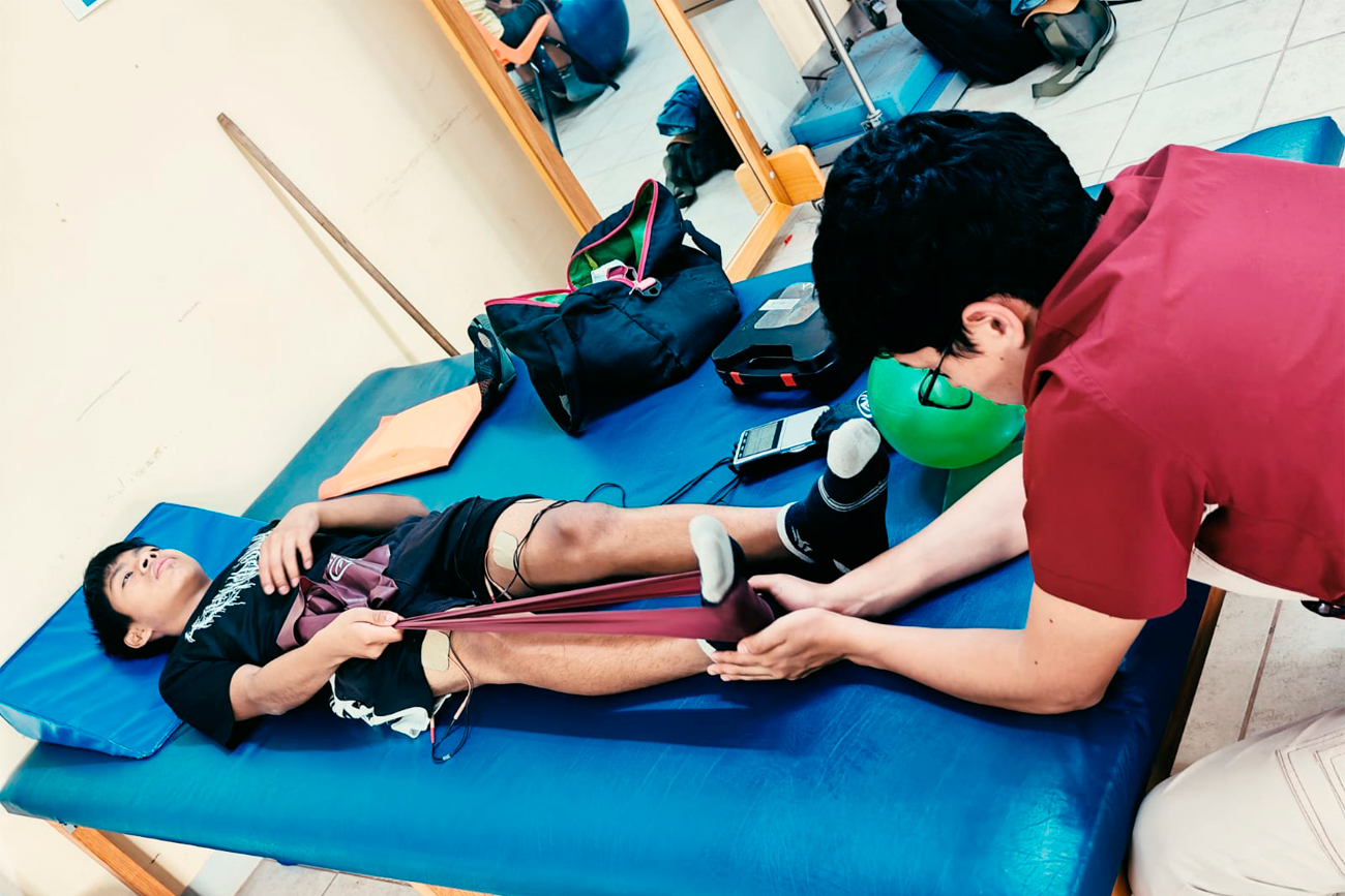 En Clínica de Fisioterapia de la UNICACH atienden a más de 600 pacientes al mes