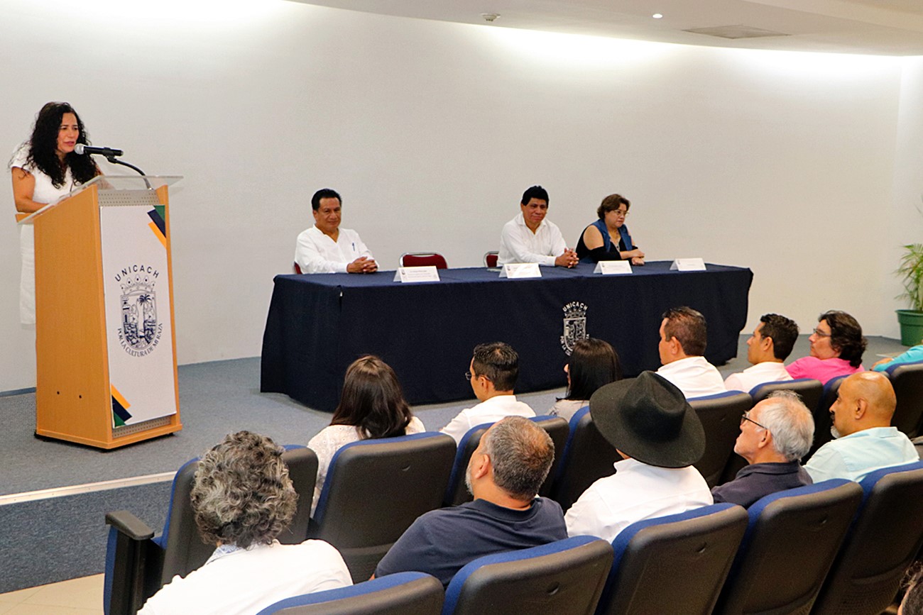 Reconocen definitividad académica a 68 docentes de la UNICACH