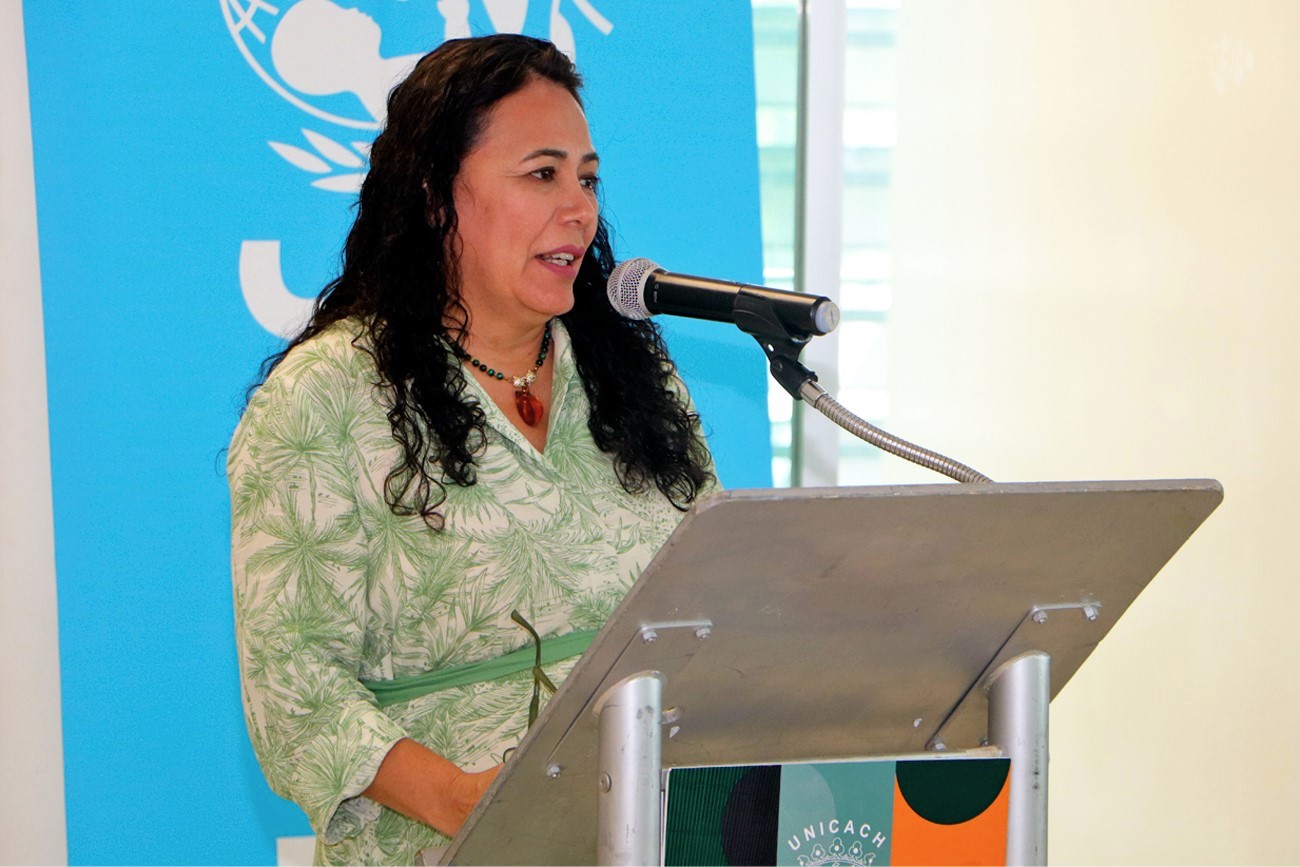 La rectora de la UNICACH, Fanny López Jiménez.