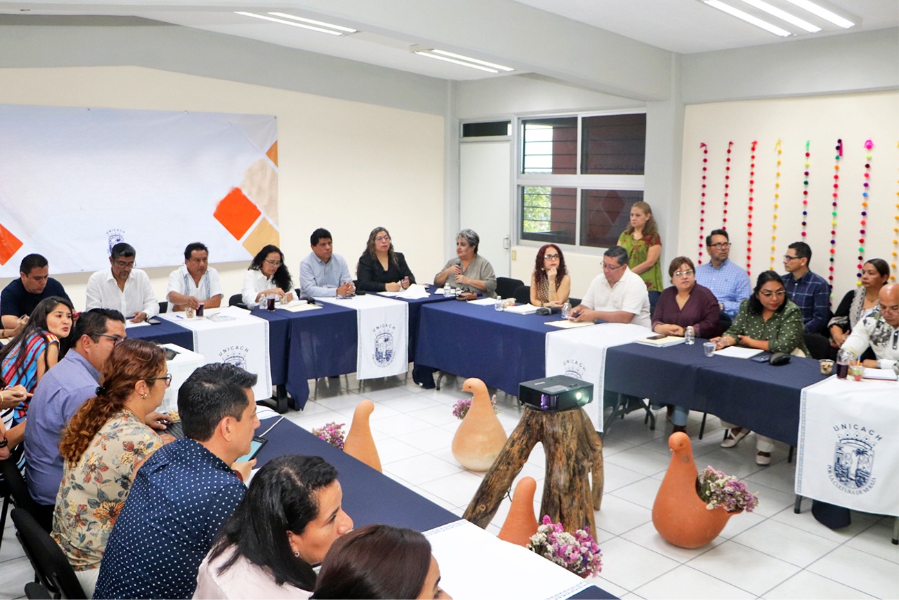 40 programas educativos ofertados en Tuxtla Gutiérrez y en subsedes regionales.