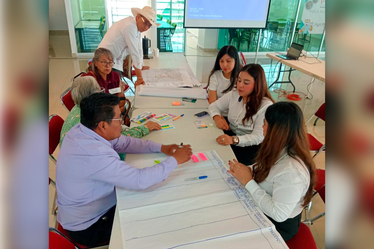 Estudiantes de la UNICACH diagnostican riesgos en Terán