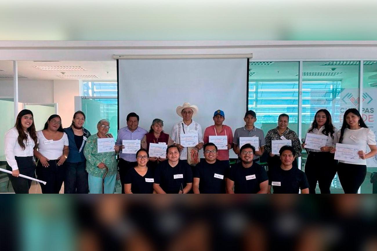 La Licenciatura en Desarrollo Humano retribuye a la población.