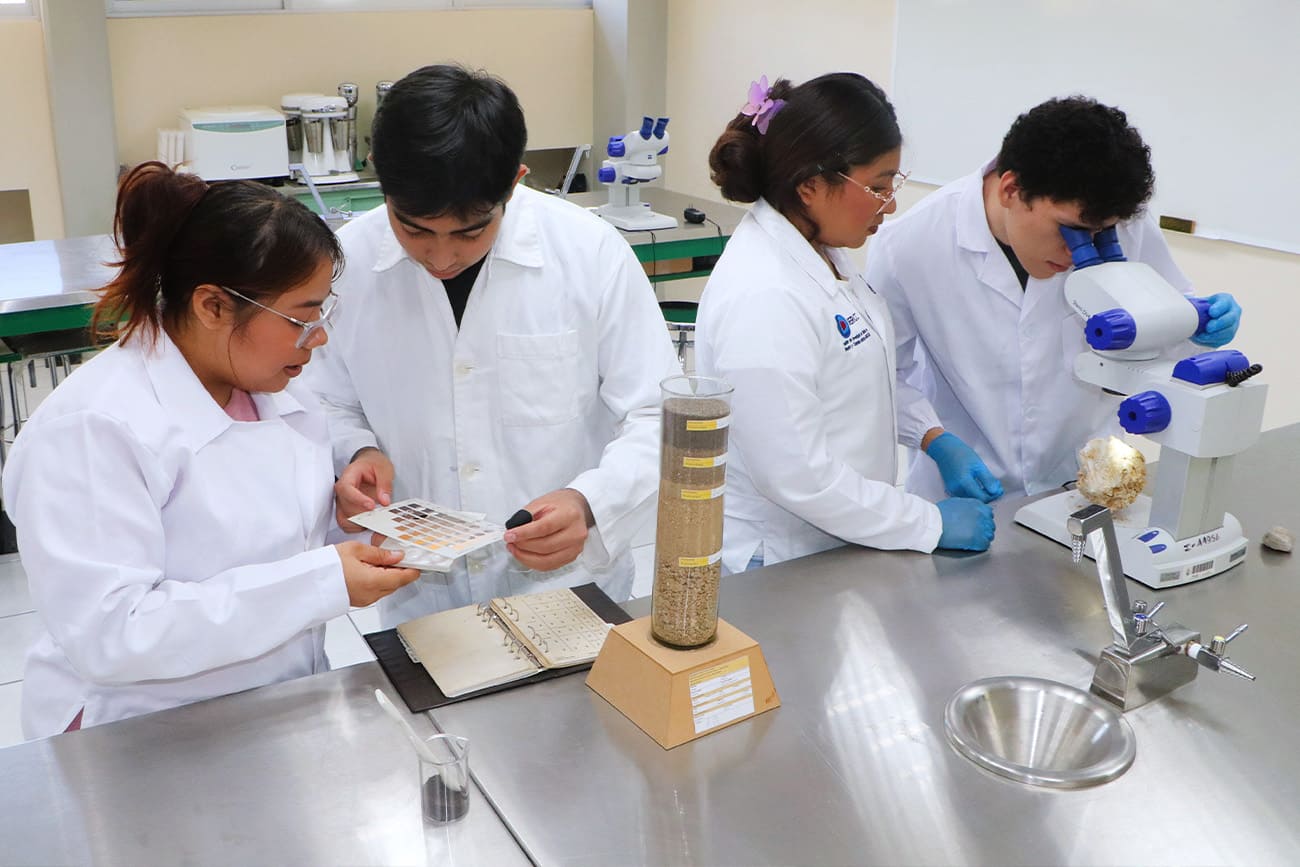  proceso de ingreso mediante la Convocatoria de Admisión 2026-2027.