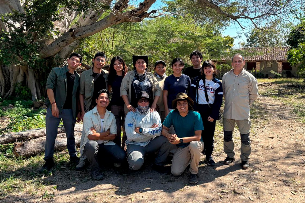 UNICACH y UNAM evalúan  papel de espacios verdes urbanos para la conservación de aves