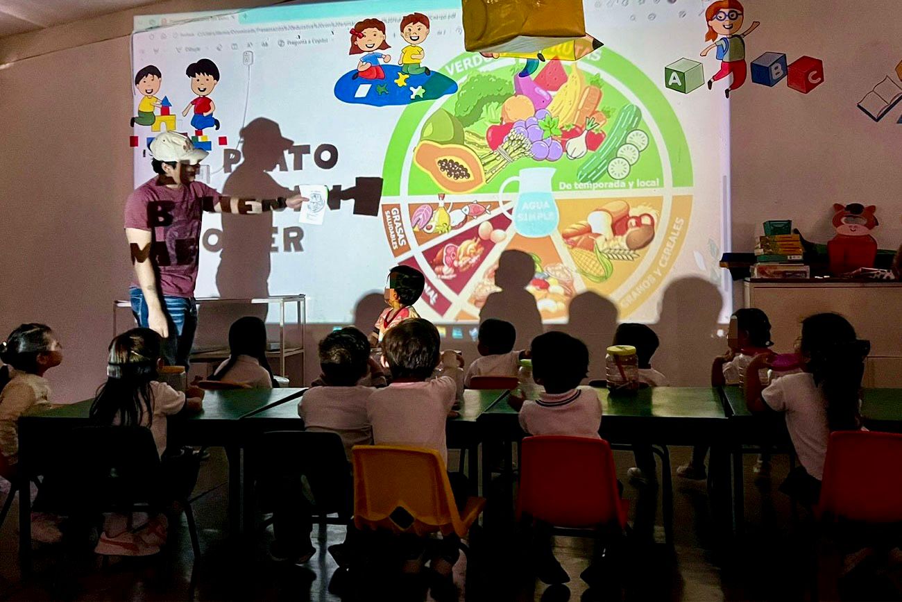 UNICACH realiza 20 jornadas anuales de promoción de la salud en escuelas de Tuxtla