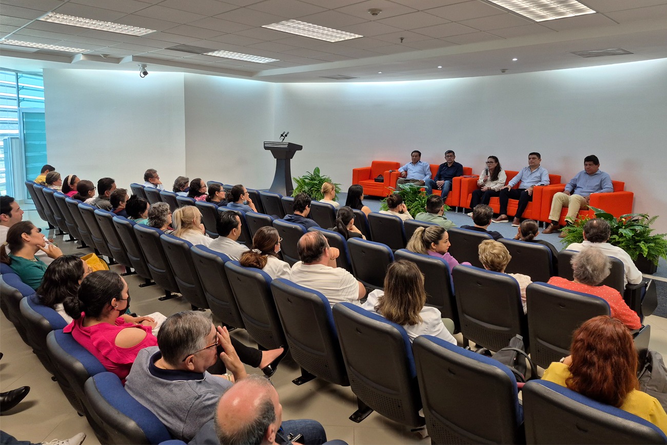 los docentes manifestaron su beneplácito por ser escuchados y que se tomen en cuenta sus opiniones y aportaciones.