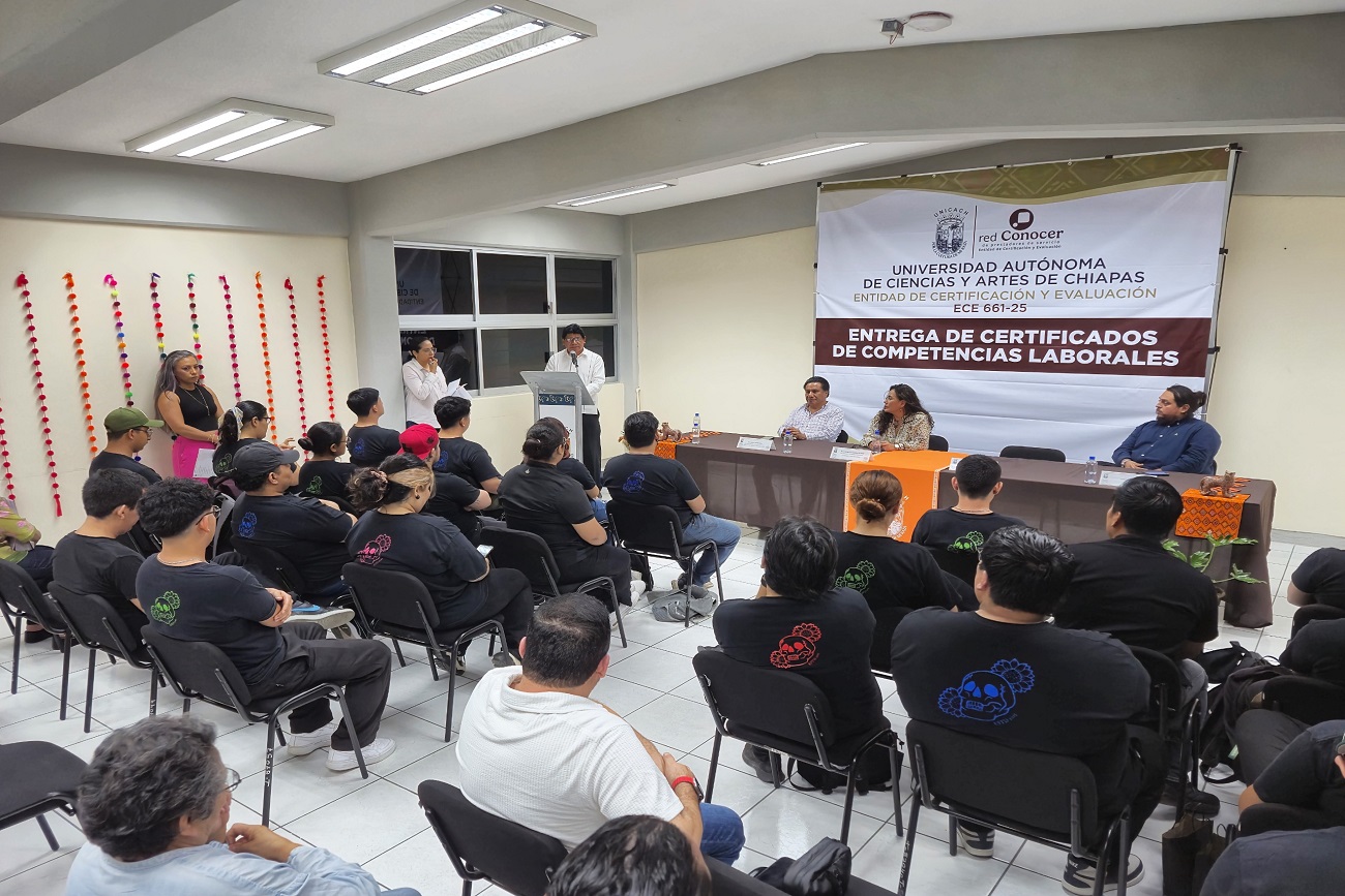 El director general de Planeación y Evaluación, Pascual Ramos García, destacó que hasta el momento más de 200 personas de diversas instituciones se han certificado a través de la entidad certificadora de esta institución