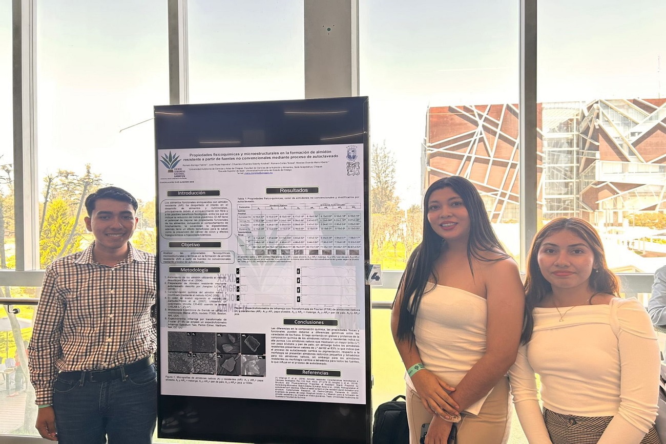 En la reciente edición del Congreso Nacional participaron 40 estudiantes y 12 docentes de la UNICACH.