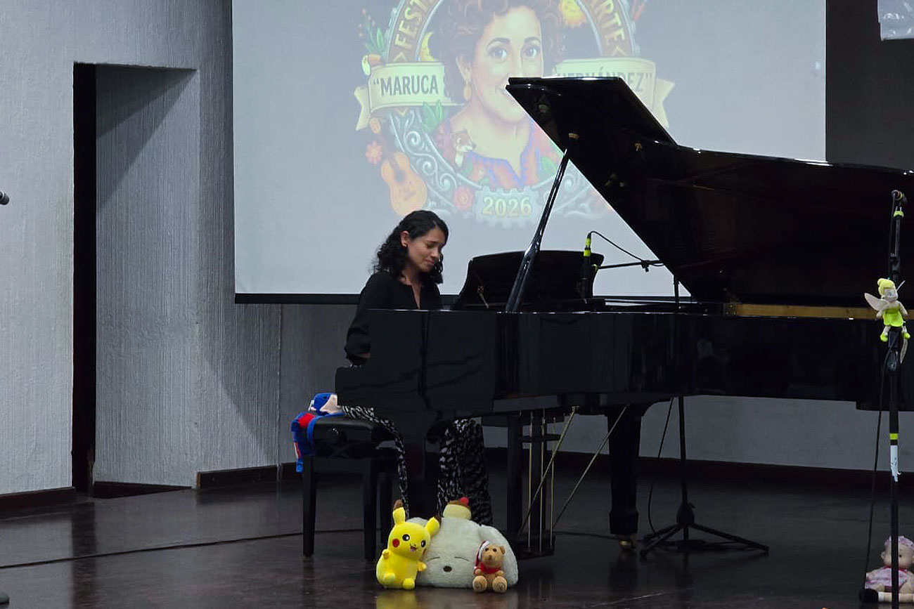 Maruca Hernández inaugura en la UNICACH festival dedicado a su trayectoria