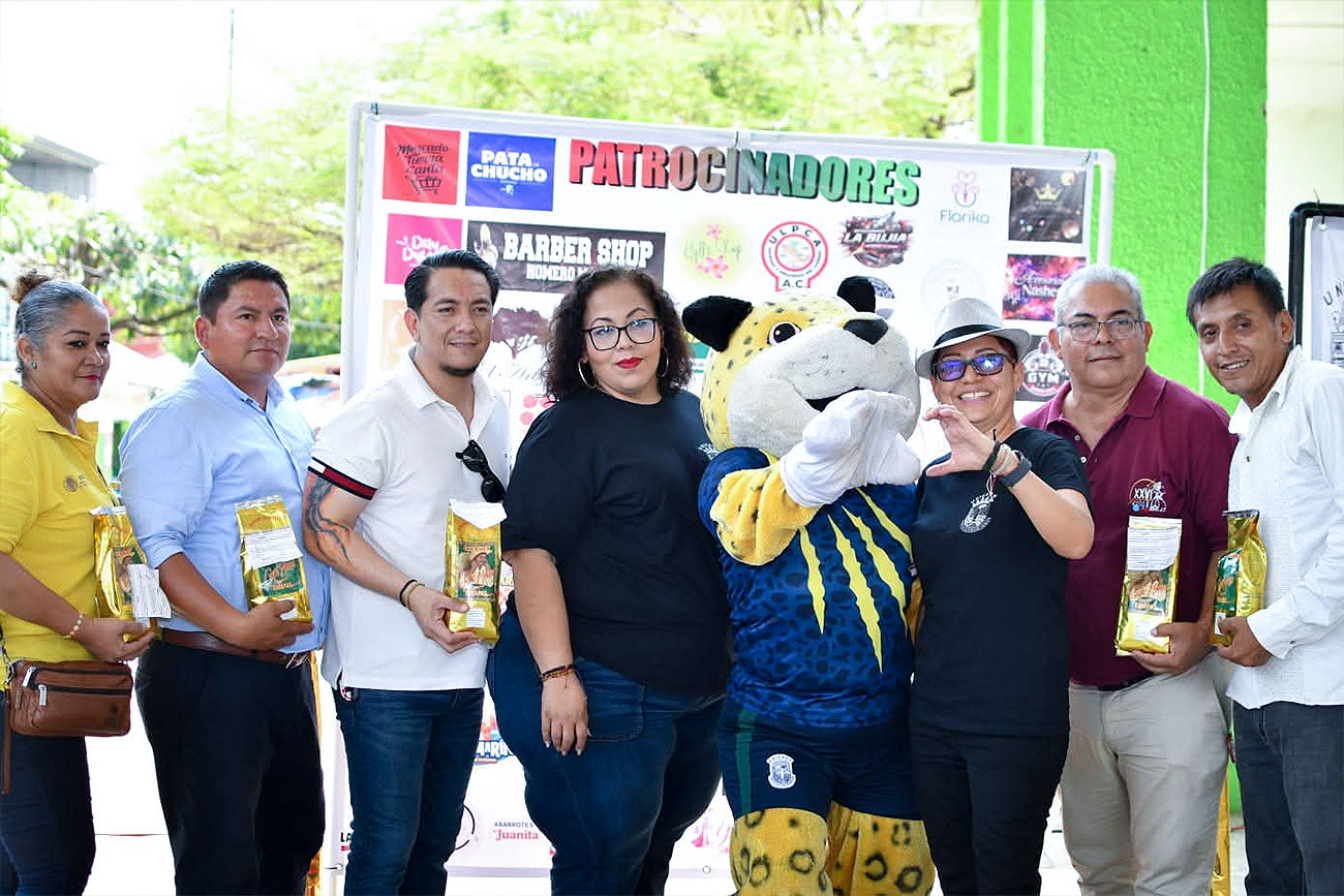 Fomenta UNICACH el emprendimiento en Huixtla con Feria Empresarial