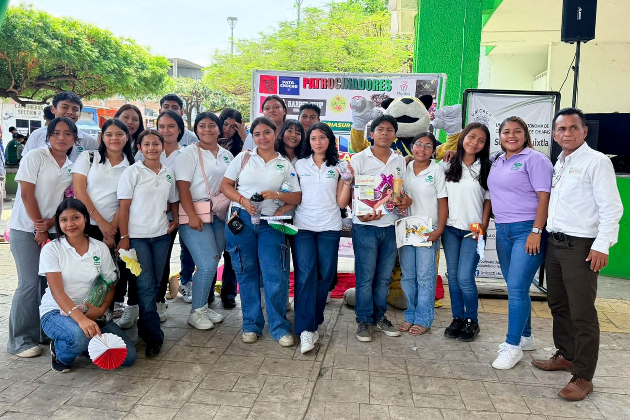 Fomenta UNICACH el emprendimiento en Huixtla con Feria Empresarial