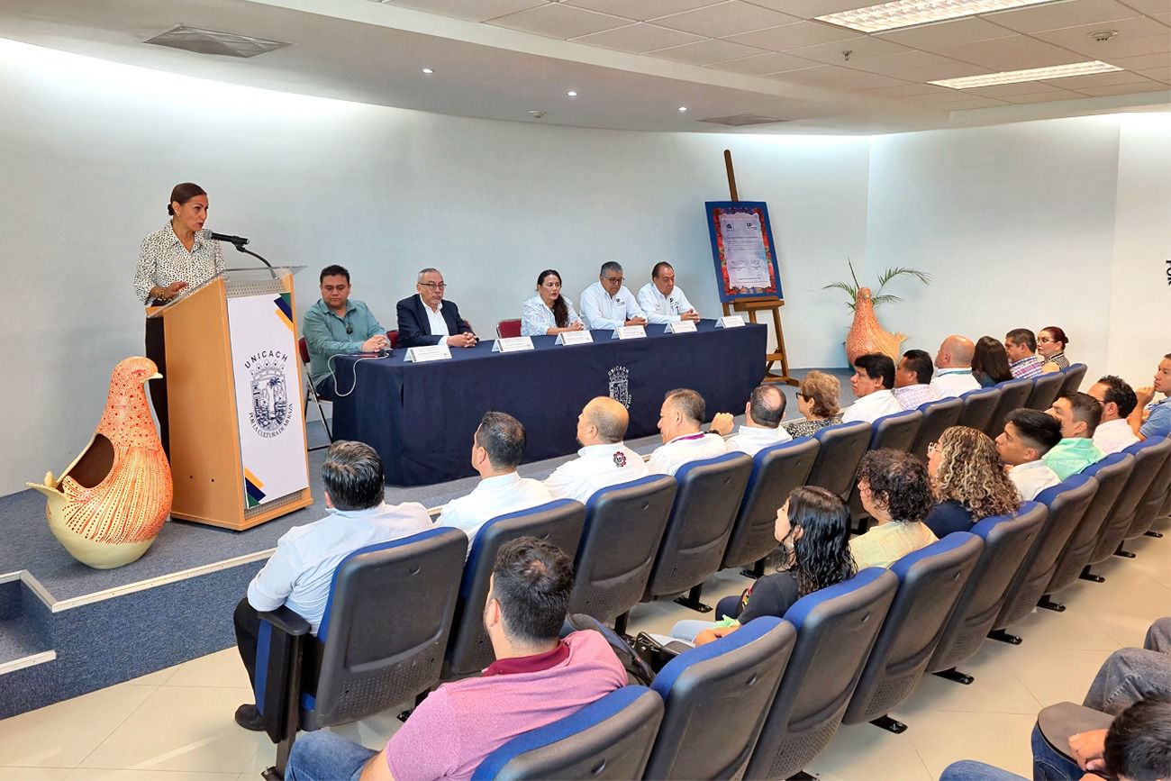  Toledo Coutiño destacó que las universidades deben fomentar la cooperación institucional para impulsar proyectos académicos, científicos y comunitarios que contribuyan al desarrollo de la entidad.