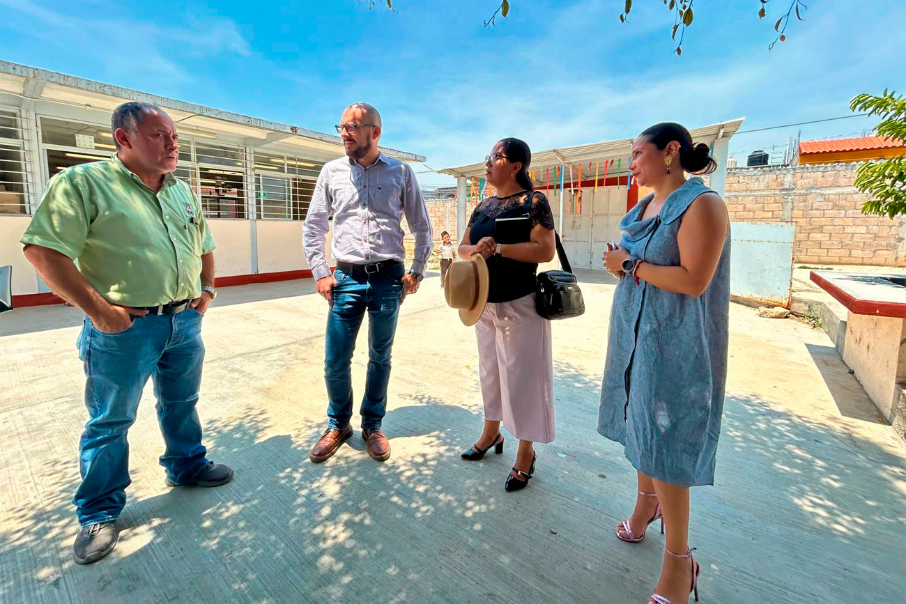  se atenderán a 100 estudiantes con el proceso adecuado de enseñanza-aprendizaje de los idiomas y se espera que para el próximo ciclo escolar se pueda duplicar la matrícula.