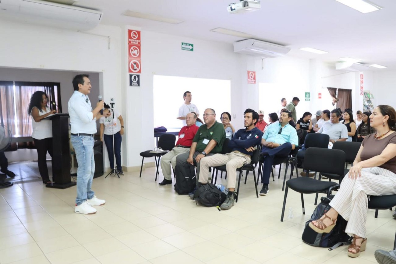 Especialistas de instituciones académicas y organismos nacionales compartieron investigaciones y experiencias sobre conservación, pesca, ecosistemas acuáticos y manejo sustentable de recursos naturales