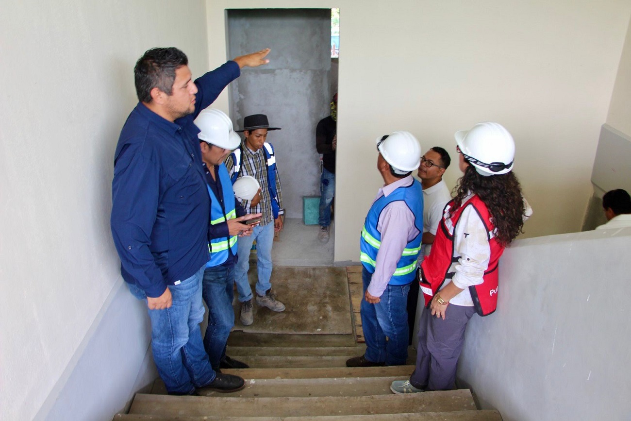 el edificio contará con ocho aulas didácticas, ocho cubículos para el área clínica y tres espacios destinados a la Coordinación de Psicología, además de obra exterior, mobiliario y equipamiento especializado.