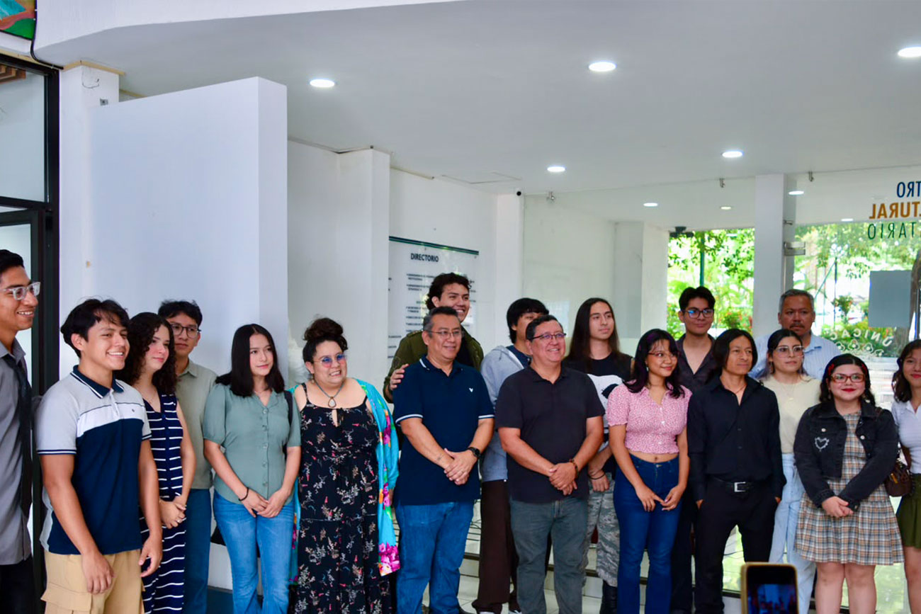 Estudiantes de Artes Visuales reinterpretan la poesía de Jaime Sabines en exposición multidisciplinaria