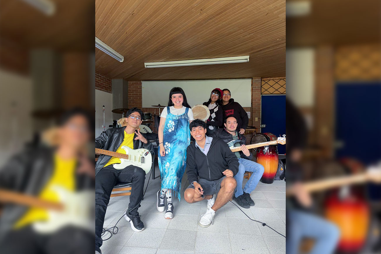 Estudiante de Música de la UNICACH fortalece su formación con estancia de investigación en Colombia