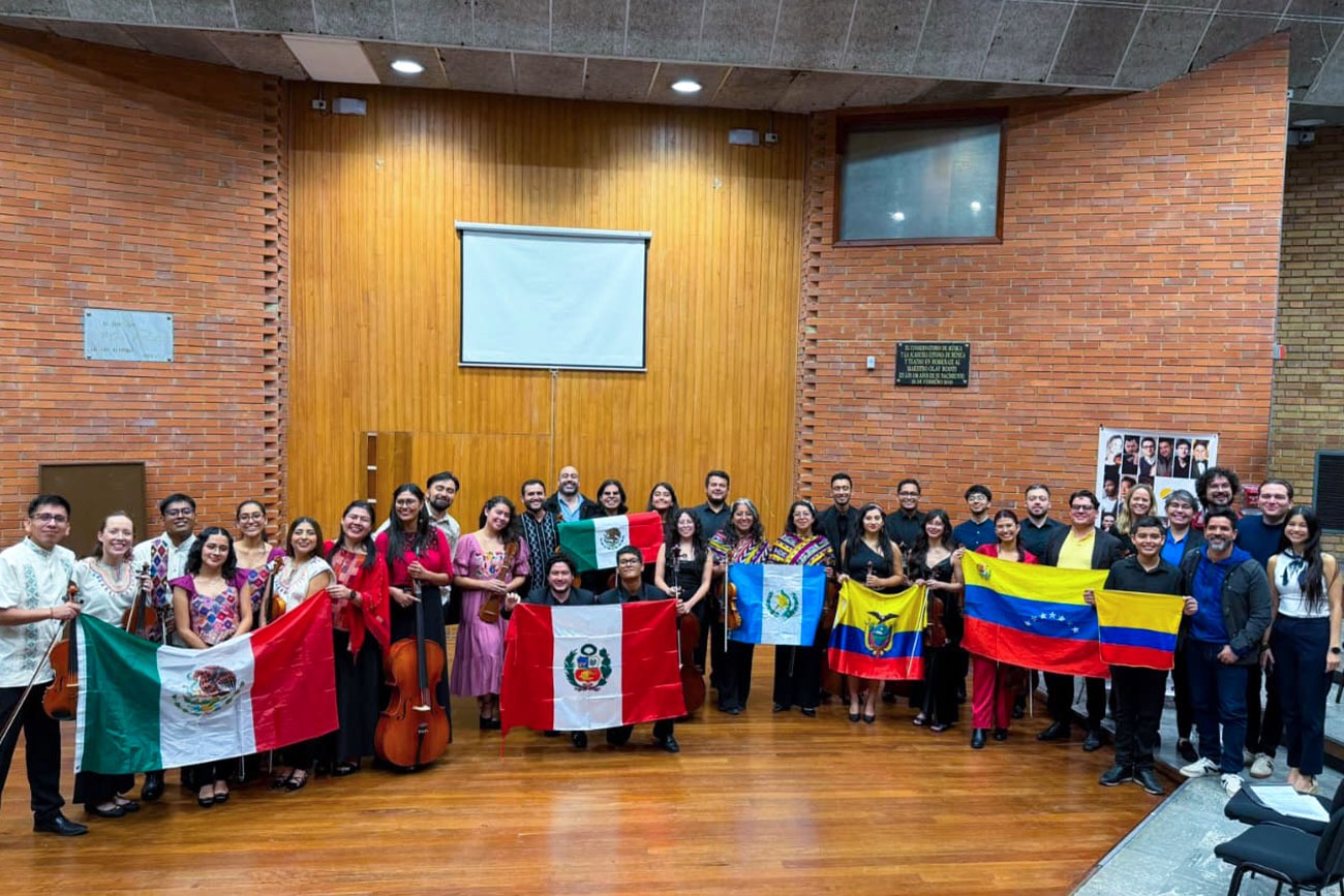 Docentes, estudiantes y egresados de la UNICACH participan en festival internacional de Música en Colombia