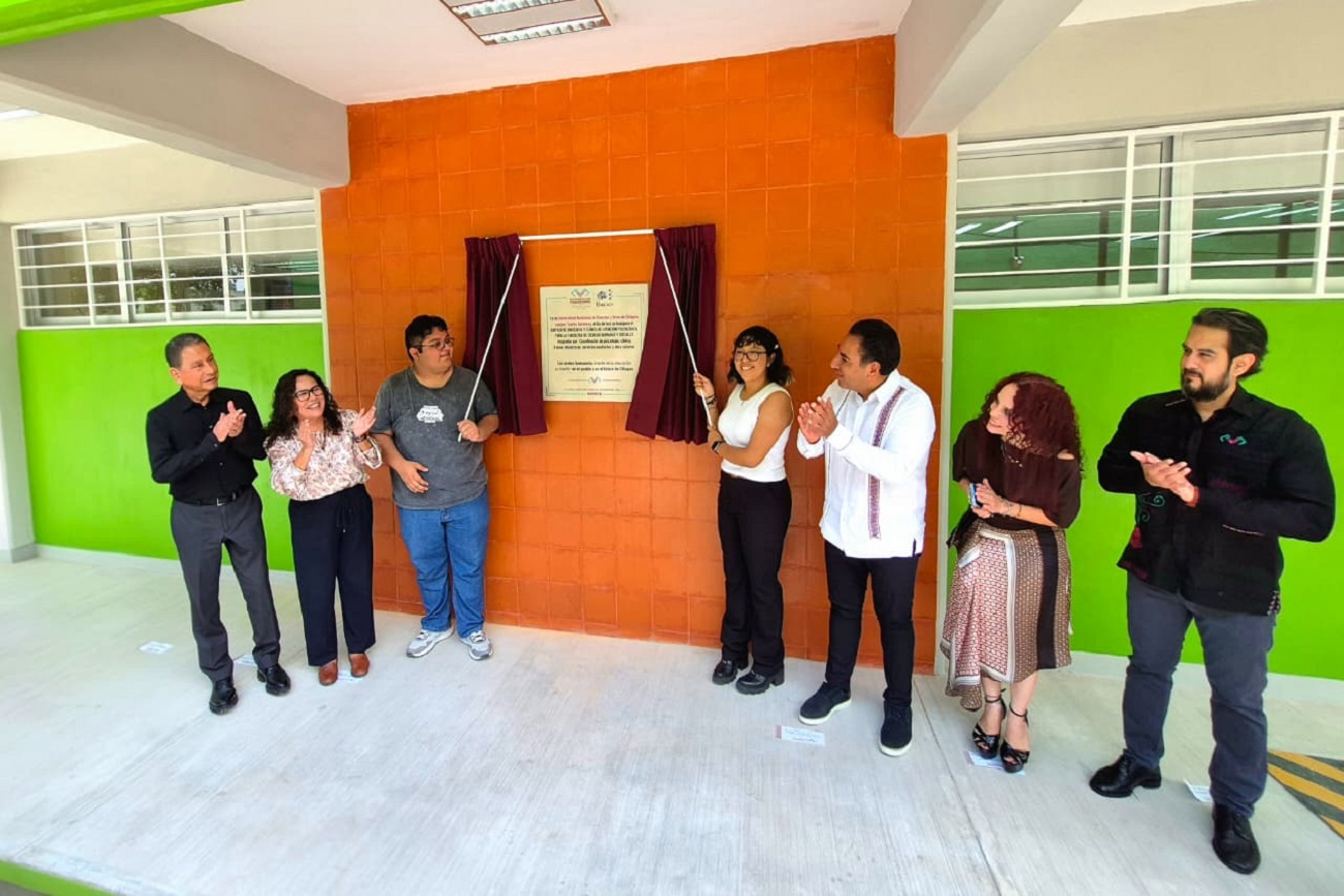 El mandatario estatal, Eduardo Ramírez Aguilar anunció que se equiparán con gimnasios las universidades de Chiapas y señaló que la UNICACH será la primera institución en contar con esta infraestructura
