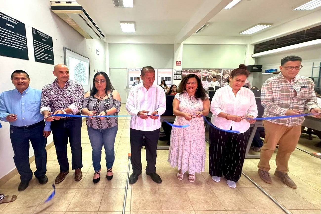 Fortalece rectora de UNICACH equipamiento en sede Chiapa de Corzo