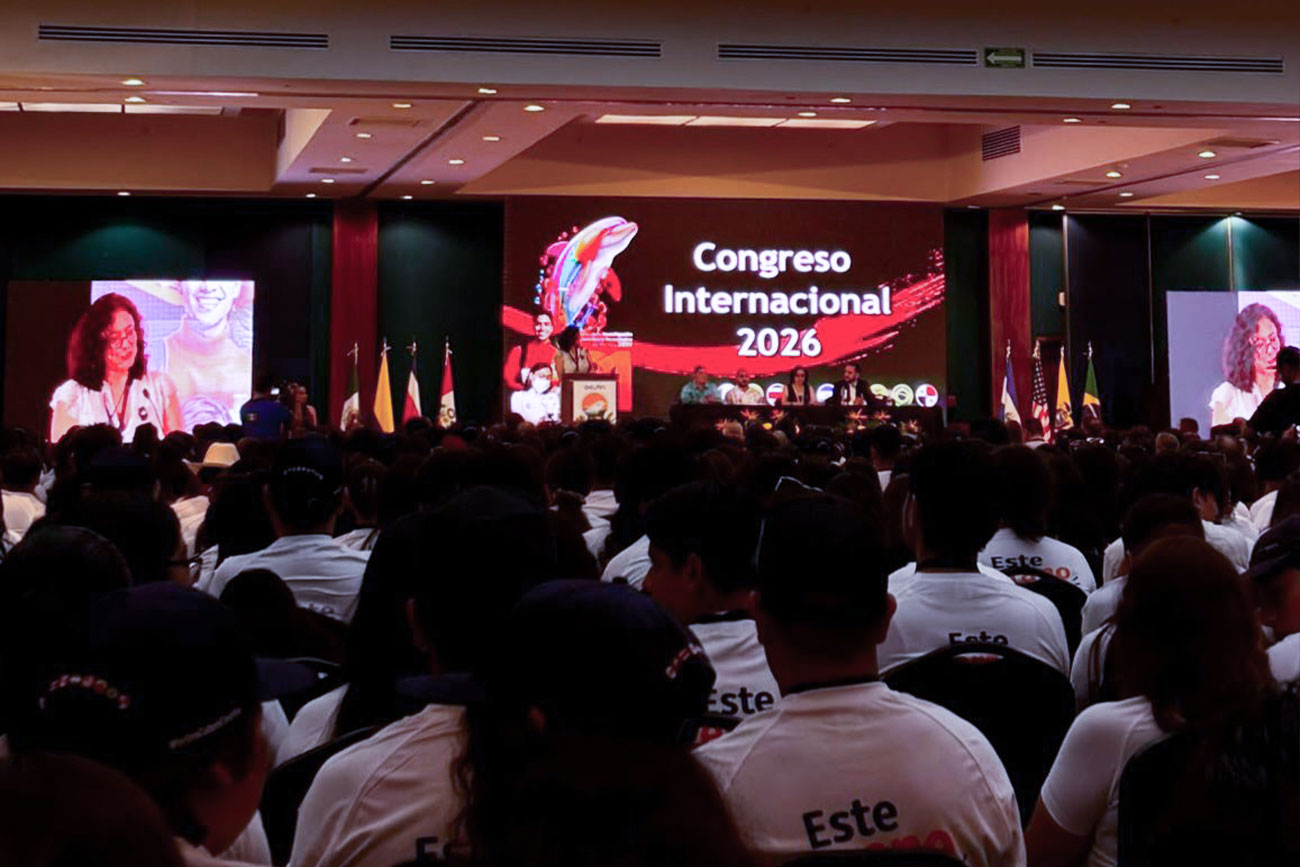 Estudiantes de la UNICACH comparten resultados de investigación en Congreso Internacional del Programa Delfín