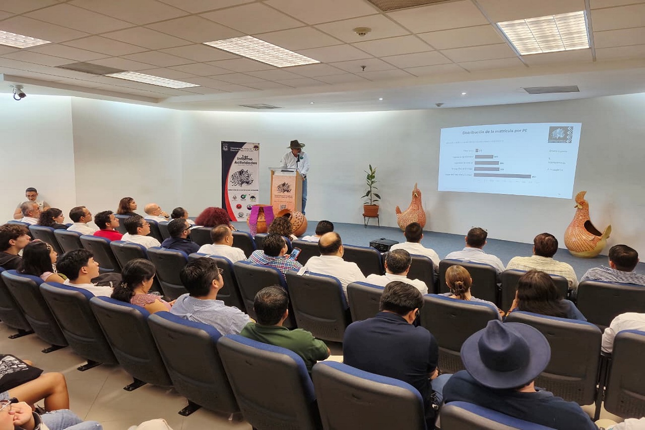 Jordan Orantes Alborez destacó incremento de matrícula, fortalecimiento de planta académica y consolidación del posgrado   