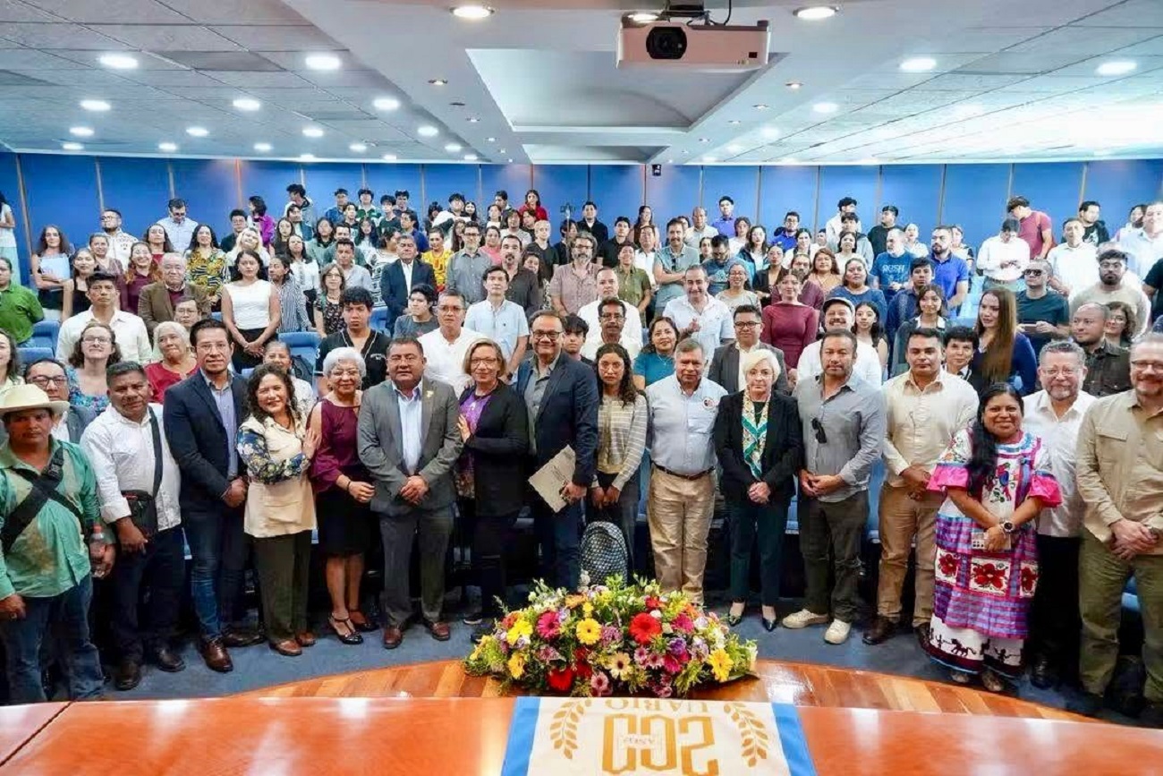 Segundo Congreso Internacional del Posgrado en Estudios Organizacionales, organizado por la Universidad Autónoma Benito Juárez de Oaxaca (UABJO).